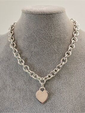 Tiffany & Co. Sterling silver Engravable Heart Tag Necklace 16"